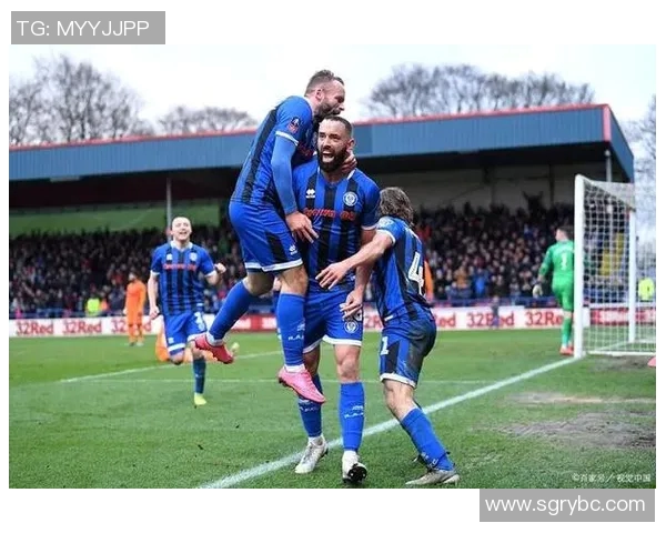 哈特利浦与吉灵激战在即球迷期待精彩对决与精彩进球