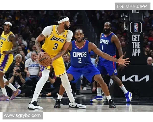 快船与湖人对决前瞻分析及赛况预测展望