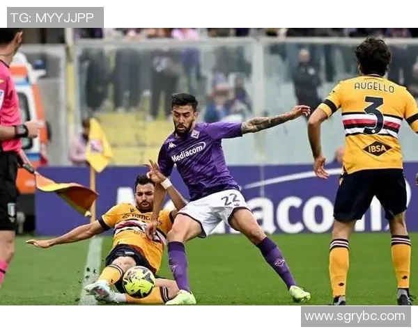 精彩足球比赛直播弗洛伦萨队对决强敌全程回顾与精彩瞬间分享