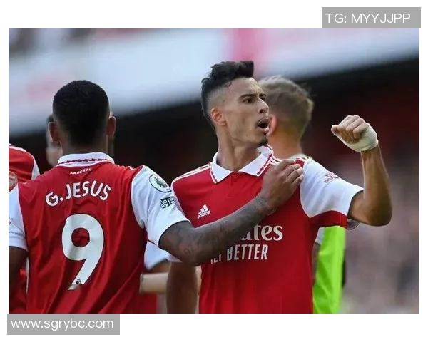 曼联与阿森纳激战正酣PPTV直播精彩瞬间回顾与分析